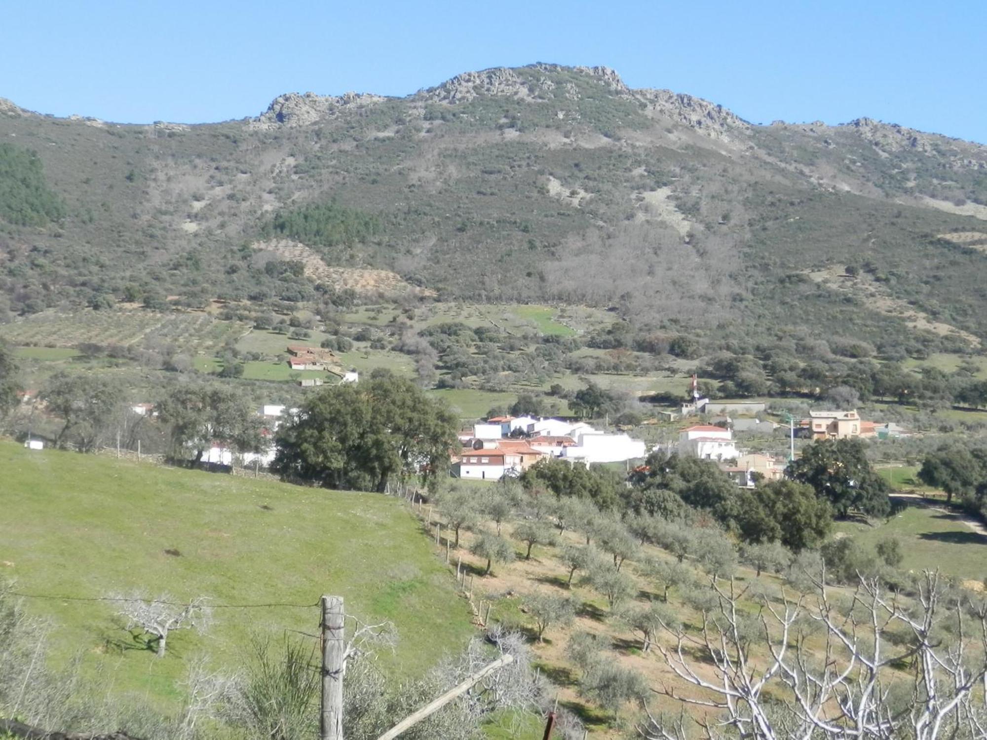 Apartamentos Rurales En Plena Sierra La Calera Zewnętrze zdjęcie